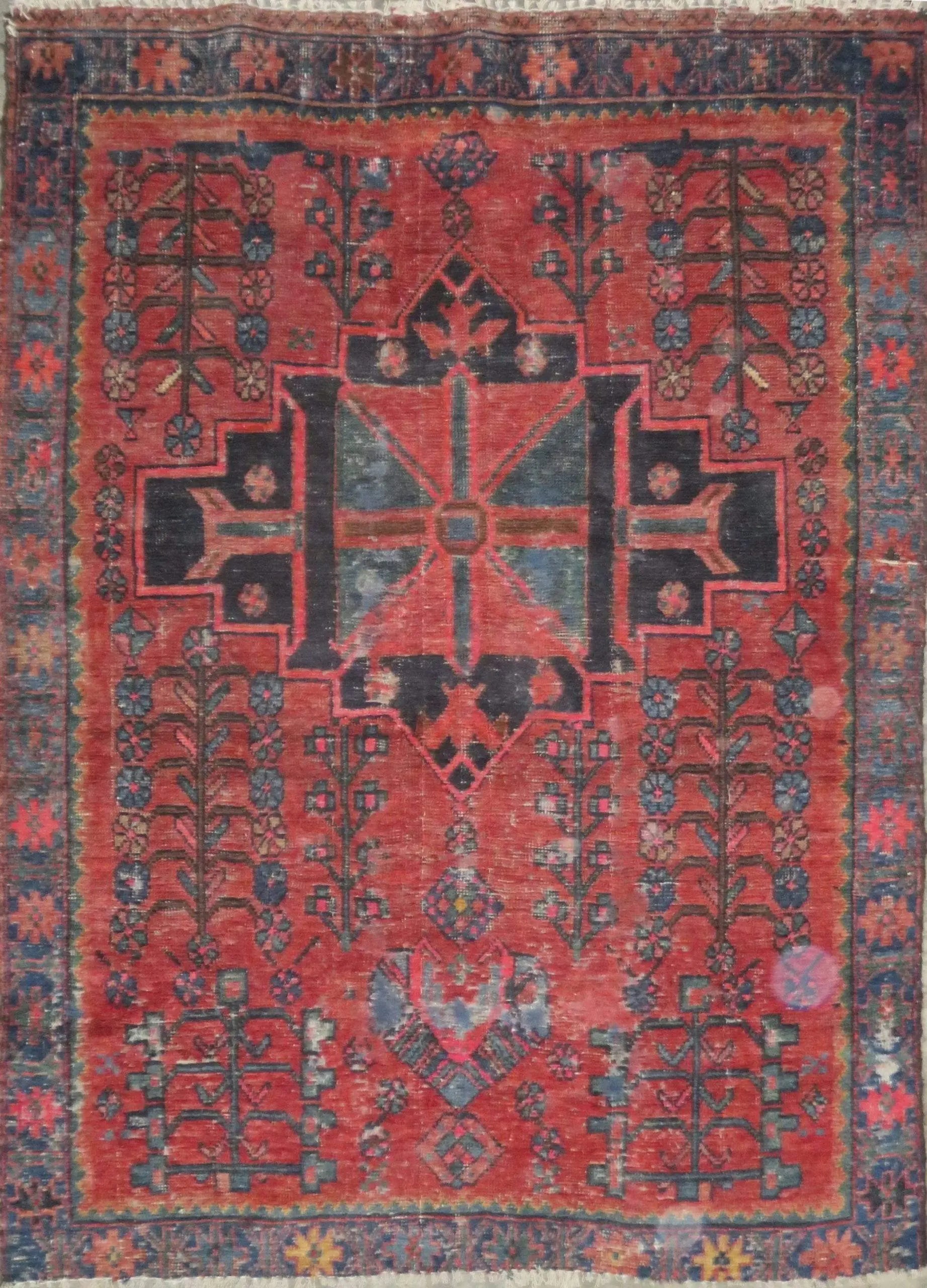 Hand-Knotted Persian Wool Rug _ Luxurious Vintage Design, 5'6" x 4'1", Artisan Crafted